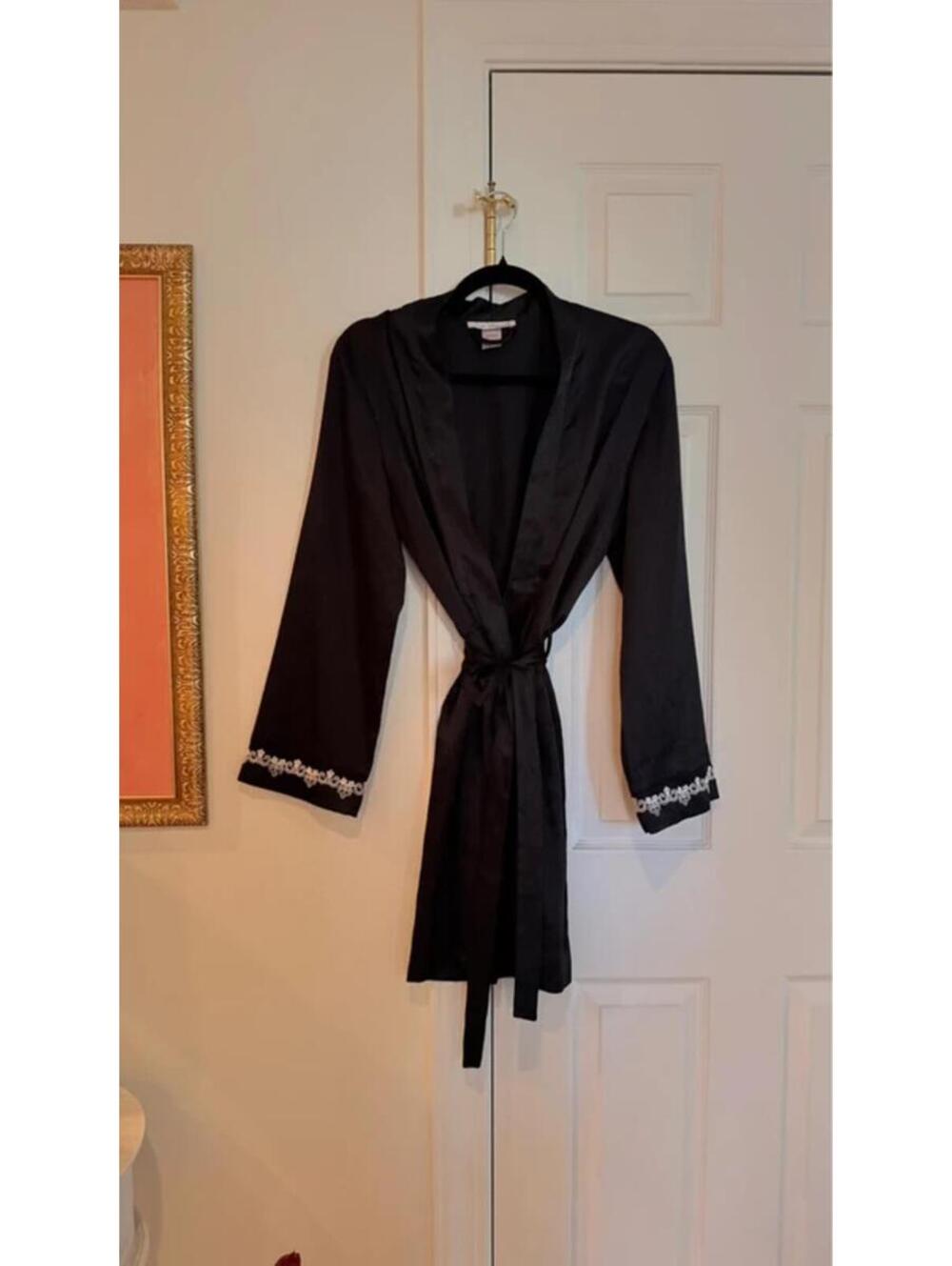 Black satin robe with detail embroidery